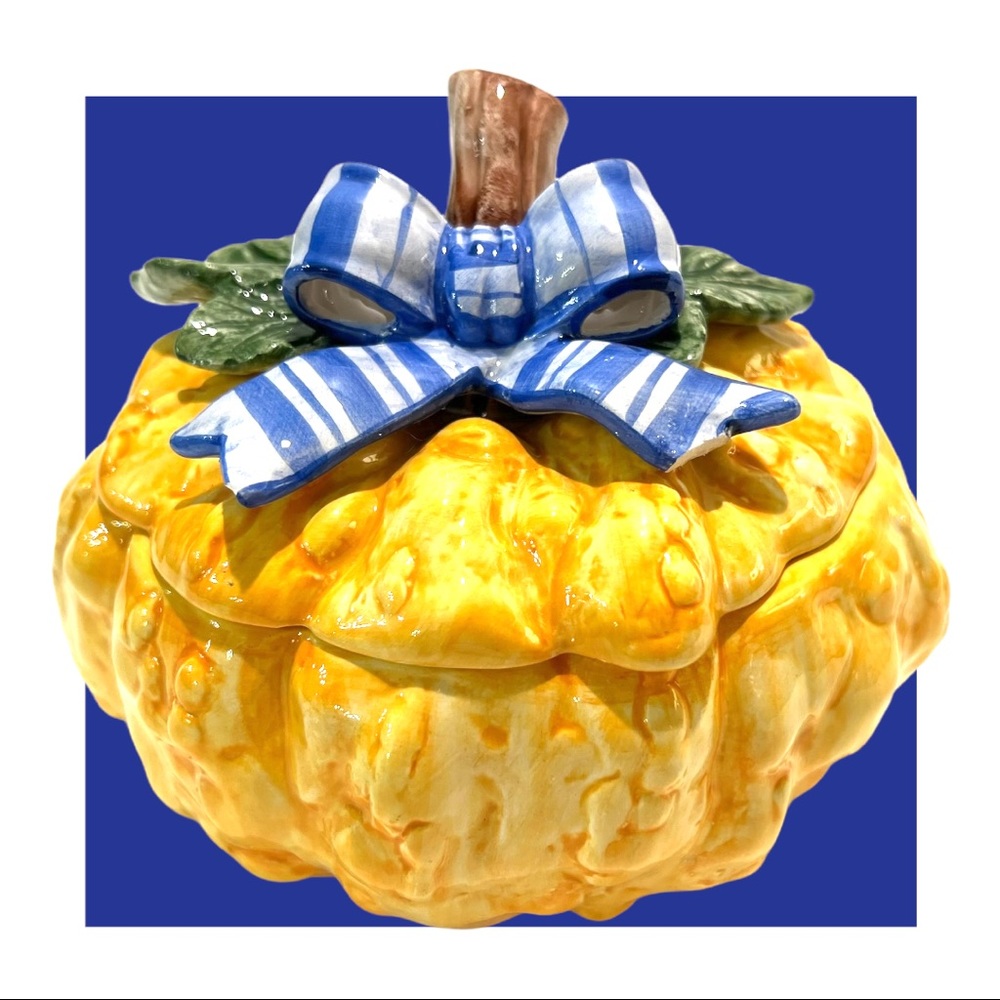 Fitz and Floyd Pumpkin Shaped Covered Bowl